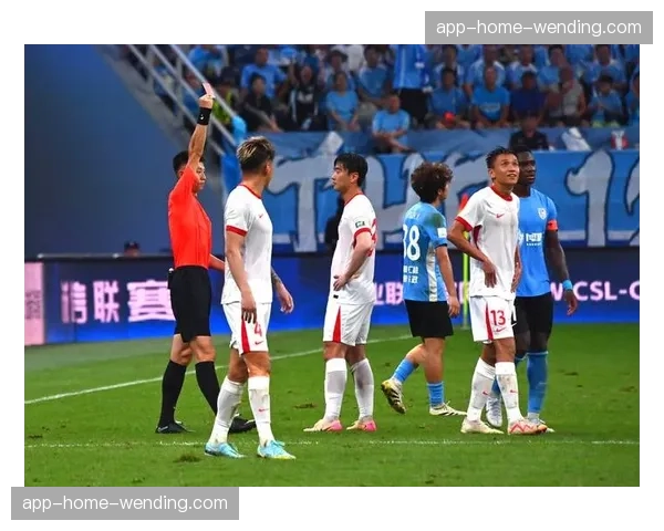 大连英博防守端改善明显 零封卫冕冠军展现战术执行力提升